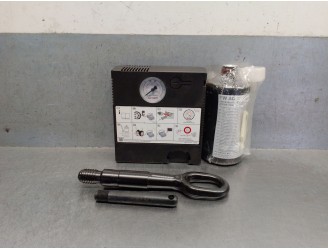 Recambio de util rueda repuesto para audi q3 (f3b) 35 tdi referencia OEM IAM 5N0012615F 8E0012619A 