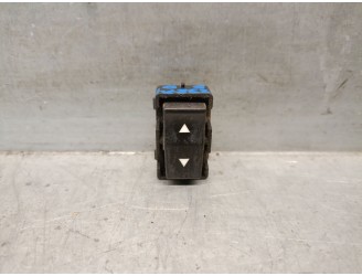 Recambio de mando elevalunas delantero derecho para fiat stilo (192) 1.9 jtd cat referencia OEM IAM 735297082 735297082 