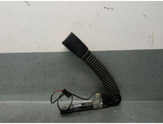 Recambio de pretensor airbag derecho para bmw serie 5 berlina (e60) 2.5 24v turbodiesel cat referencia OEM IAM 561272102 7211721