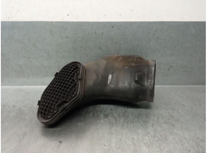 Recambio de tubo para bmw serie 5 berlina (e60) 2.5 24v turbodiesel cat referencia OEM IAM 13717796692 13717796692 