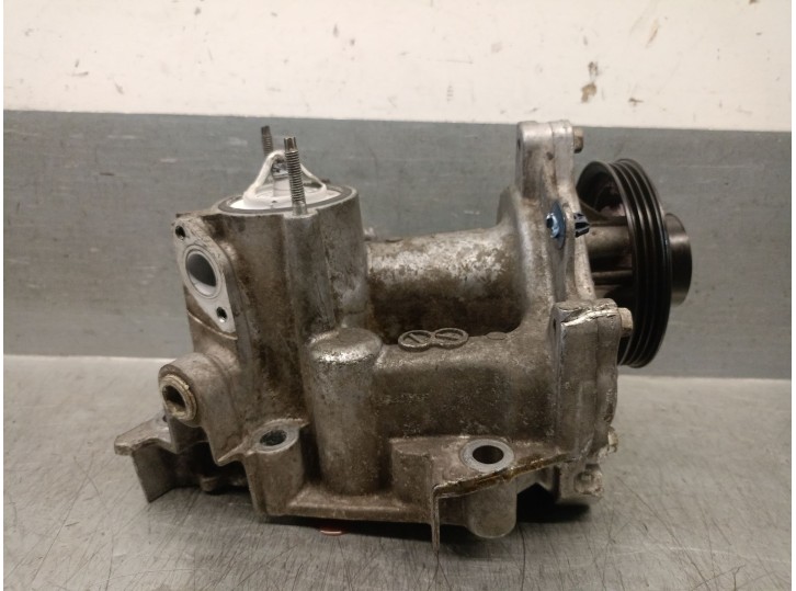 Recambio de bomba agua para lexus nx (_z1_) 300h awd (ayz15_) referencia OEM IAM 2241000432 1603236040 