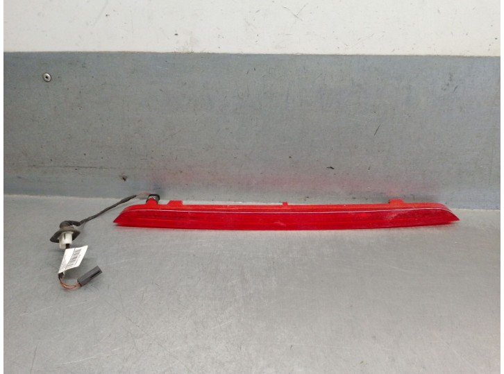 Replacement central brake light for Audi Q3 (F3B) 35 TDI OEM IAM reference 8V0945097D 8V0945097D ASPOCK