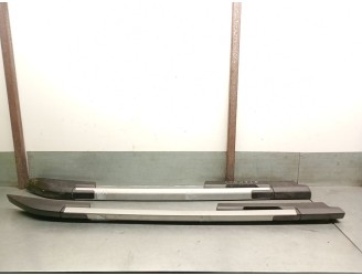 Recambio de portaequipajes para dacia sandero iii 1.0 tce 90 referencia OEM IAM 738216950R  