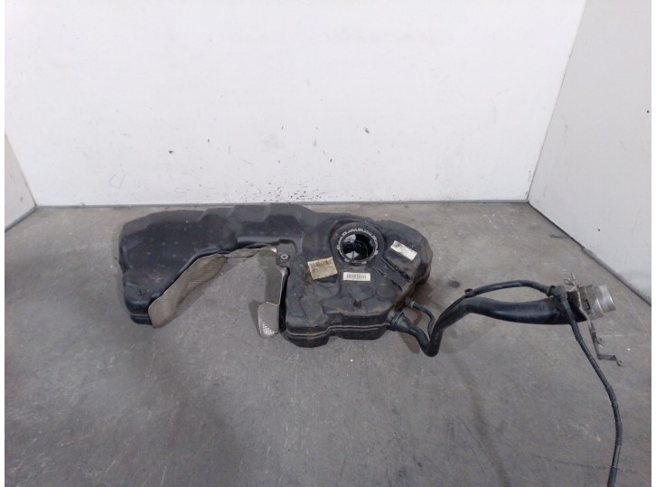 Recambio de deposito combustible para audi a5 (f53, f5p) 2.0 tfsi referencia OEM IAM 8W6201021K 8W6201060AE KAUTEX