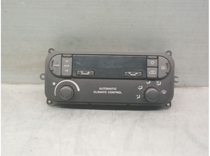 Recambio de mando climatizador para chrysler voyager (rg) crd cat referencia OEM IAM P05005018AC 5005018AC 
