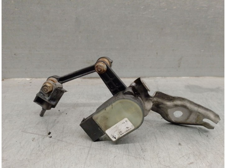 Recambio de motor regulacion faros para audi q7 (4lb) 3.0 tdi quattro referencia OEM IAM 4E09075030  