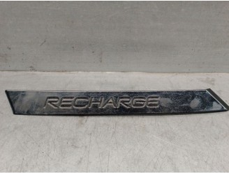 Recambio de moldura para volvo xc40 (536) recharge referencia OEM IAM 32262930 39848934 