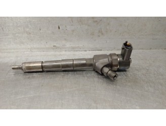 Recambio de inyector para alfa romeo giulietta (191) 1.6 jtdm cat referencia OEM IAM 0445110300  