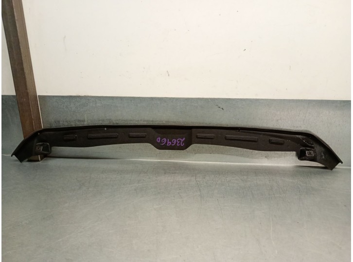 Recambio de moldura para audi a5 (f53, f5p) 2.0 tfsi referencia OEM IAM 8W6823124 8W6823124 