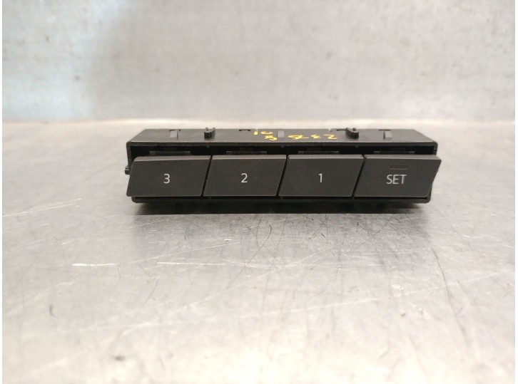 Replacement switch for Volkswagen Touareg (CR7, RC8) 3.0 TSI 4Motion OEM IAM reference 760959769 760959769 
