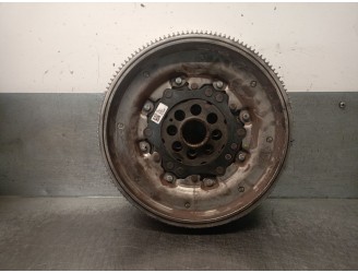 Recambio de volante motor para audi q3 (f3b) 35 tdi referencia OEM IAM 05L105266K 05L105266K 