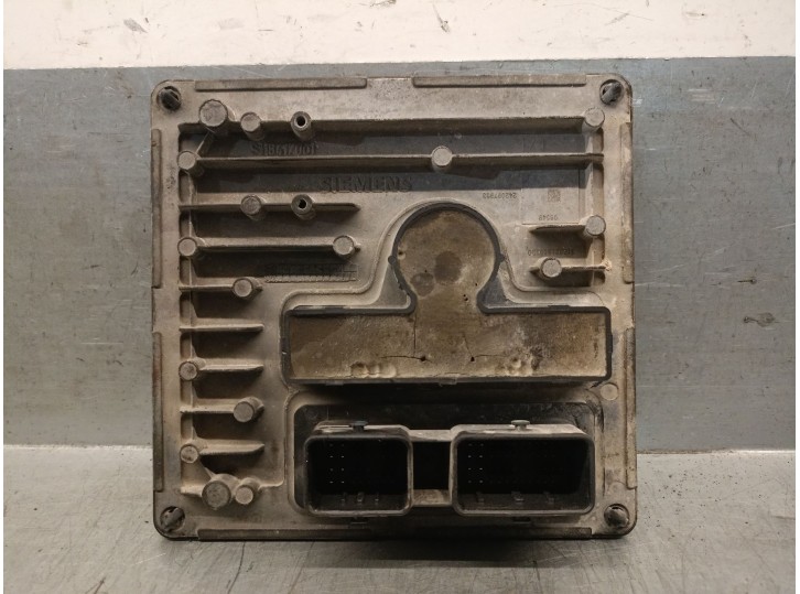 Recambio de centralita motor uce para citroën c2 1.4 hdi referencia OEM IAM 9654953780  S120215101 SIEMENS