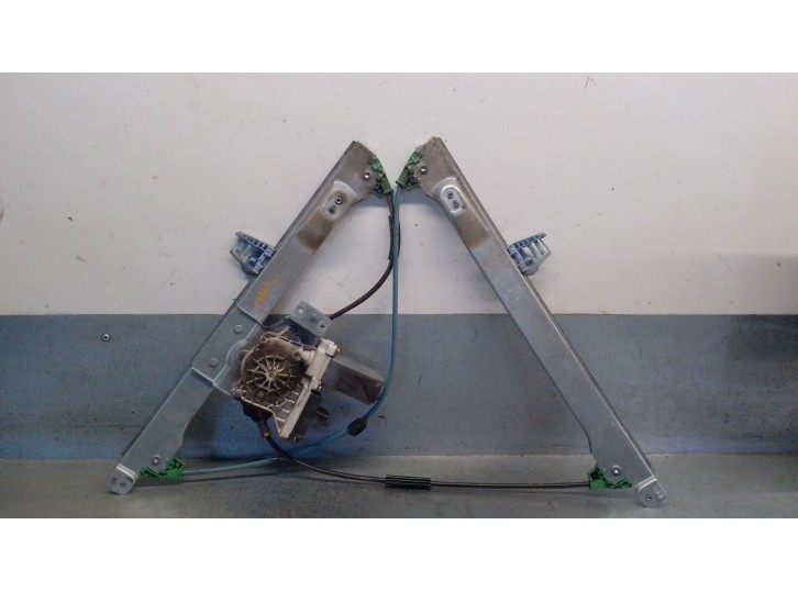 Recambio de elevalunas delantero izquierdo para citroën c2 1.4 hdi referencia OEM IAM 9221X3 9221X3 7746004503 SIEMENS