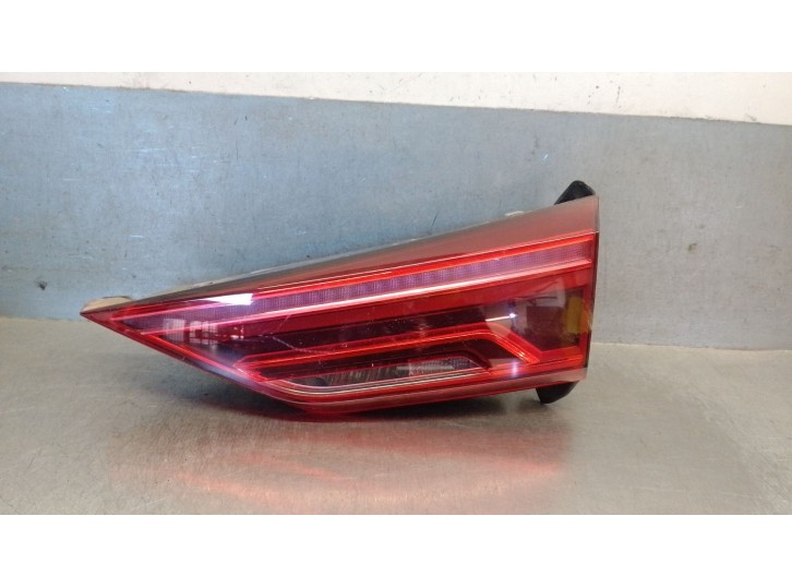 Recambio de piloto trasero derecho para audi q3 (f3b) 35 tdi referencia OEM IAM 83A945094 83A945094 646752