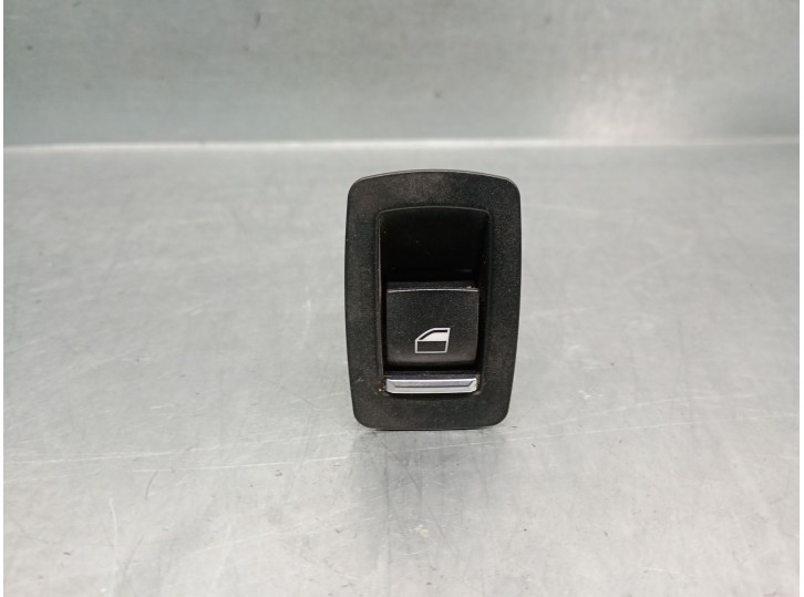 Recambio de mando elevalunas trasero derecho para bmw x4 (f26) xdrive 35 d referencia OEM IAM 9361936 61319361936 