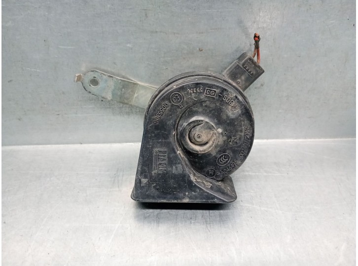 Recambio de claxon para bmw x4 (f26) xdrive 35 d referencia OEM IAM 7217703 61337217703 