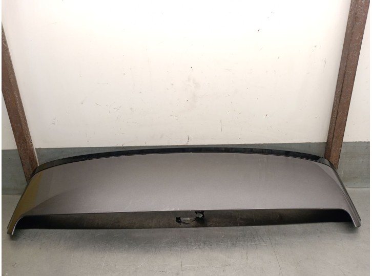 Recambio de aleron trasero para volkswagen touareg (cr7, rc8) 3.0 tsi 4motion referencia OEM IAM 760827933F 760827936A 