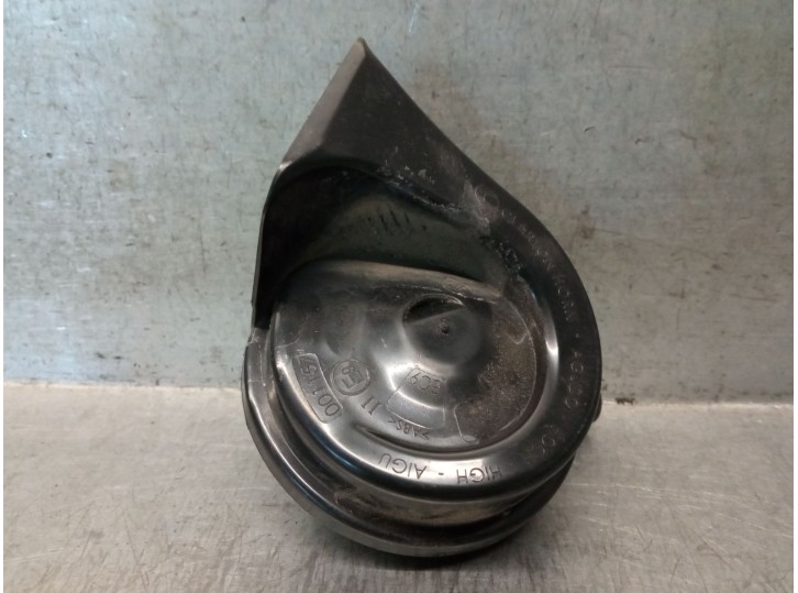 Recambio de claxon para bmw x3 (g01, f97, g08) xdrive 20 d mild-hybrid referencia OEM IAM 7404429 61337404429 