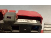 Recambio de caja reles / fusibles para renault master kasten 2.3 dci diesel cat referencia OEM IAM 8200778373 2804111510