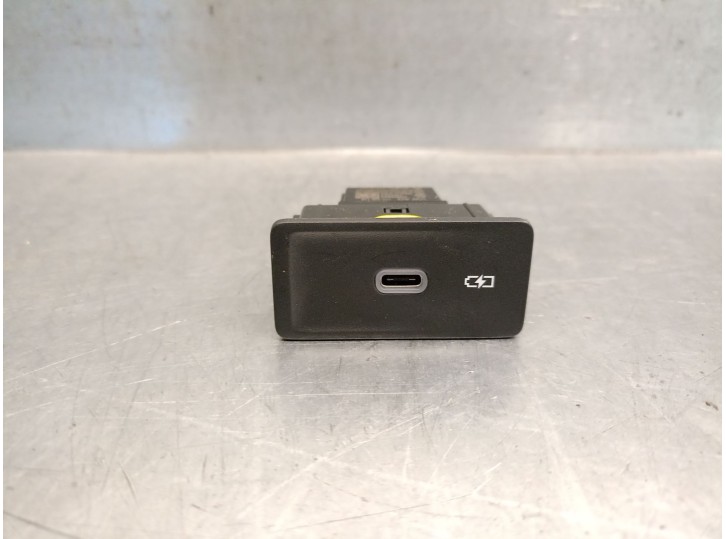 Recambio de modulo electronico para volkswagen touareg (cr7, rc8) 3.0 tsi 4motion referencia OEM IAM 17A035718 