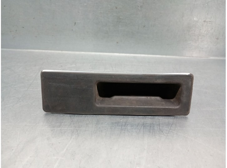 Recambio de maneta exterior porton para bmw x4 (f26) xdrive 35 d referencia OEM IAM 51247368752 51247368752 