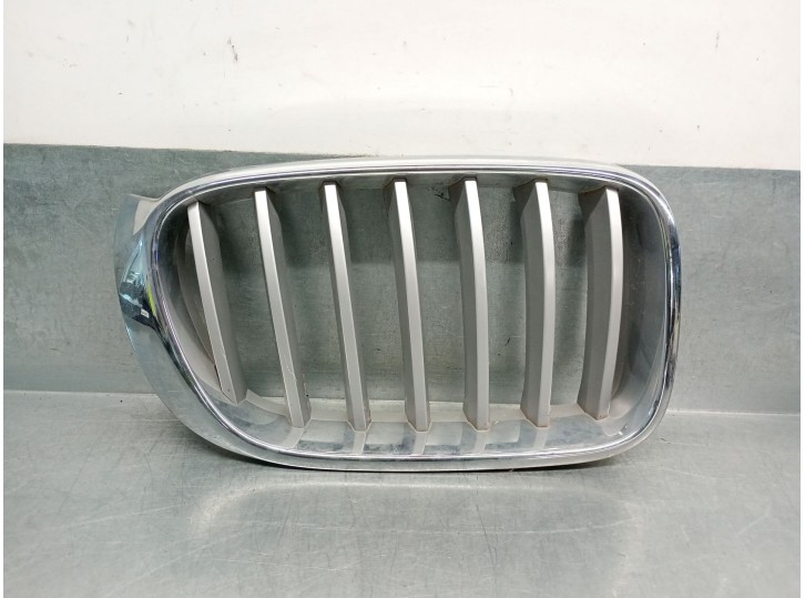 Recambio de rejilla delantera para bmw x4 (f26) xdrive 35 d referencia OEM IAM 51117210726 51712337763 