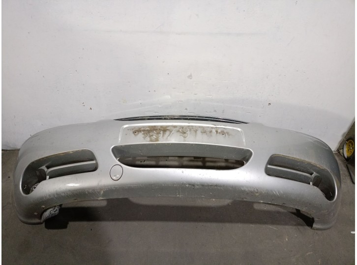 Recambio de paragolpes delantero para chrysler voyager (rg) crd cat referencia OEM IAM 5140023AA 5140023AA 