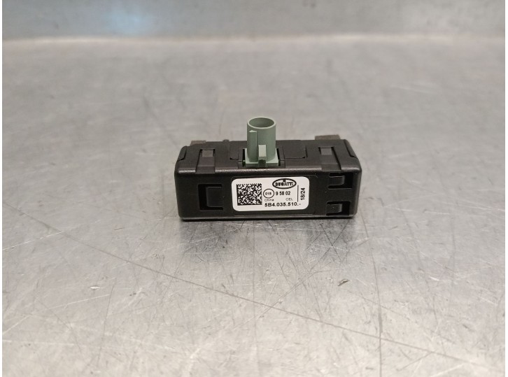 Recambio de antena para volkswagen touareg (cr7, rc8) 3.0 tsi 4motion referencia OEM IAM 5B4035510 5B4035510 