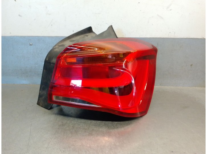 Recambio de piloto trasero derecho para bmw 1 (f20) 118 d referencia OEM IAM 63217359018 63217359018 OLSA