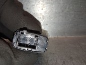 Replacement warning switch for BMW 1 (F20) 118 d OEM IAM reference 6131923178605 61319231786 