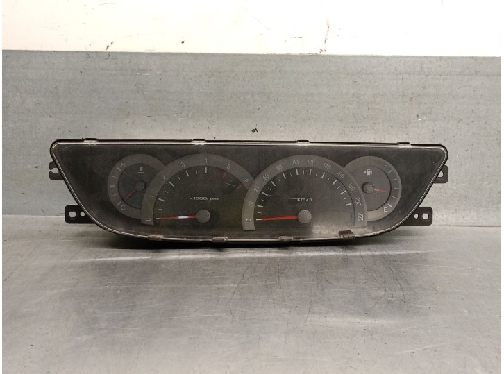 Recambio de cuadro instrumentos para ssangyong rodius i 2.7 xdi referencia OEM IAM 8020021402 8020021402 11001131120S