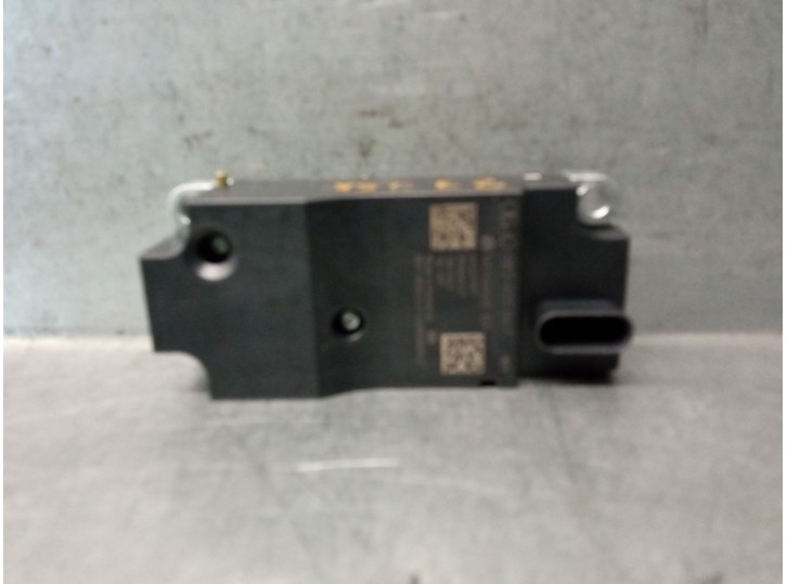 Recambio de antirrobo para volkswagen touareg (cr7, rc8) 3.0 tsi 4motion referencia OEM IAM 8B3905861 8B3905861 