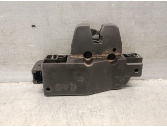 Replacement boot / tailgate lock for Peugeot 1007 1.6 16V CAT OEM IAM reference 9657614780 871989 