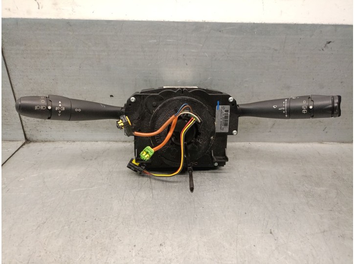 Recambio de mando luces para peugeot 1007 1.6 16v cat referencia OEM IAM 96616082XT 6239VC 2633548 VALEO