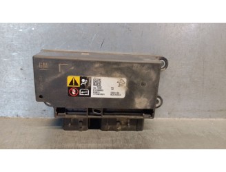 Recambio de centralita airbag para opel corsa e 1.3 16v cdti referencia OEM IAM 812586170  13597092 GM