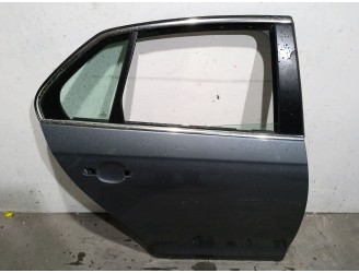 Recambio de puerta trasera derecha para volkswagen jetta iii (1k2) 1.4 tsi referencia OEM IAM 1K5833106E  1K5833106E