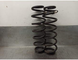 Recambio de muelle amortiguacion para seat leon st (5f8) 1.4 tgi bivalent. gasolina / cng referencia OEM IAM 5Q0511115 