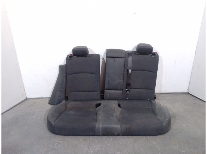Recambio de asientos traseros para bmw x4 (f26) xdrive 35 d referencia OEM IAM 52207373317 52207373317