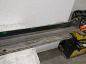 Recambio de faldon lateral para bmw 5 touring (e61) 525 i referencia OEM IAM 51777907178  51777907178