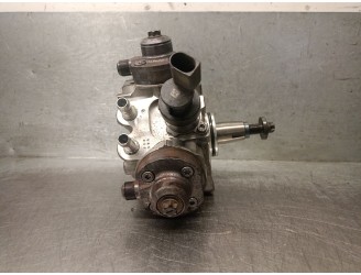 Recambio de bomba inyeccion para bmw 5 (f10) 530 d referencia OEM IAM 7800123 13518577654 0445010617 BOSCH