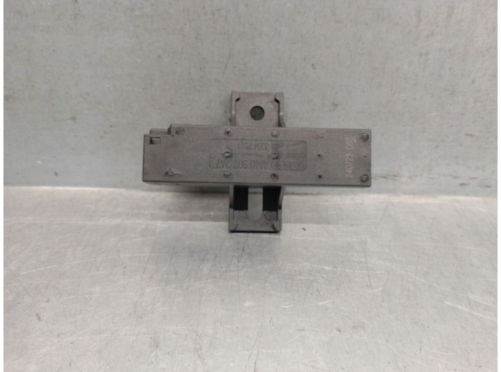 Recambio de antena para volkswagen touareg (cr7, rc8) 3.0 tsi 4motion referencia OEM IAM 4M0907247 4M0907247 