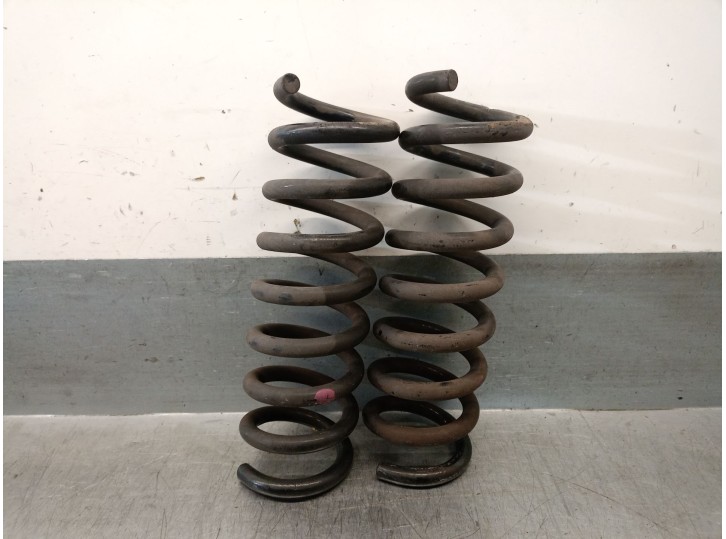 Recambio de muelle amortiguacion para mercedes-benz clase c (w204) c 300 4-matic (204.081) referencia OEM IAM A2043240304 A20432