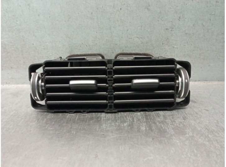 Recambio de aireador para jaguar f-pace (x761) 2.0 td4 referencia OEM IAM GJ32014A22 T2H3069 