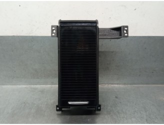 Recambio de reposavasos para jaguar f-pace (x761) 2.0 td4 referencia OEM IAM T2H3071 T2H3071 