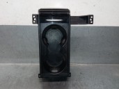 Recambio de reposavasos para jaguar f-pace (x761) 2.0 td4 referencia OEM IAM T2H3071 T2H3071 