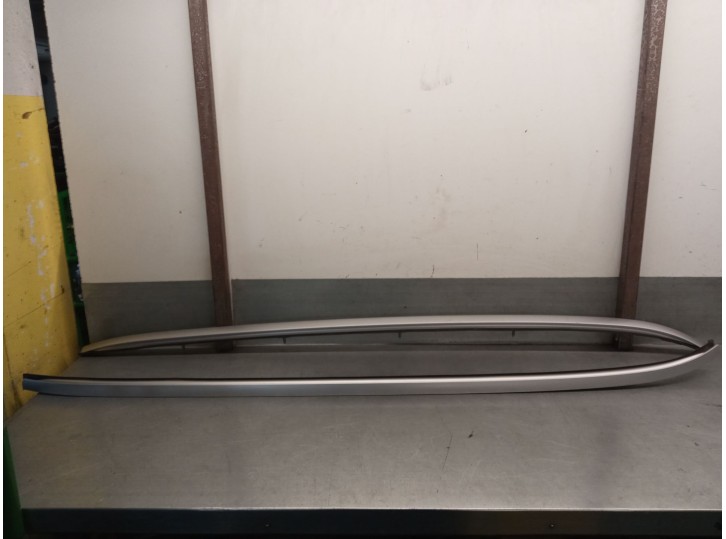 Recambio de portaequipajes para jaguar f-pace (x761) 2.0 td4 referencia OEM IAM T4A6066 T4A6071 