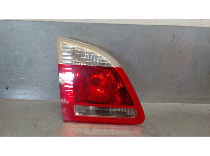 Recambio de piloto trasero izquierdo para bmw 5 touring (e61) 525 i referencia OEM IAM 63216925893 63217165829 