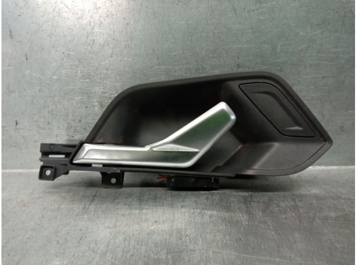 Recambio de maneta interior delantera derecha para audi q3 (f3b) 35 tdi referencia OEM IAM 83A837020F 83A837020G 