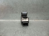 Recambio de mando elevalunas trasero derecho para jaguar f-pace (x761) 2.0 td4 referencia OEM IAM T2H3235 T2H3235 