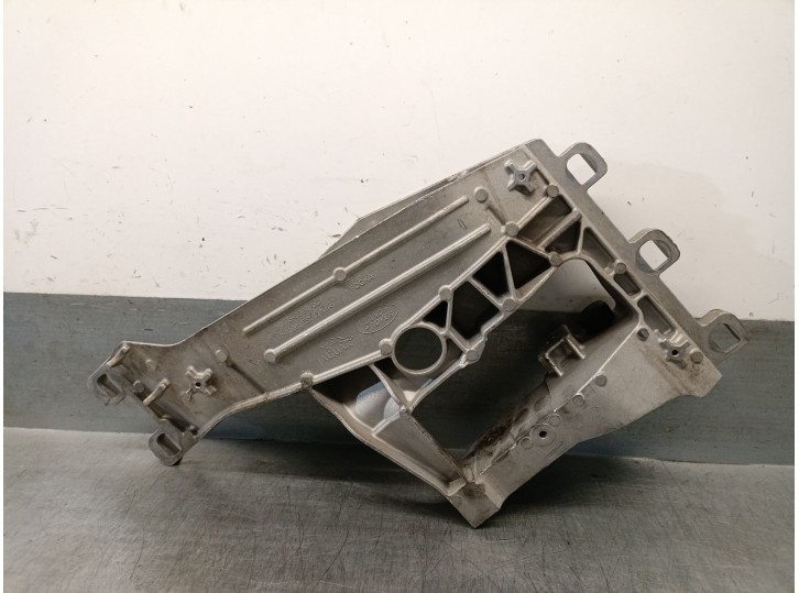 Recambio de soporte cambio para jaguar f-pace (x761) 2.0 td4 referencia OEM IAM HX735060DD T2H7383 